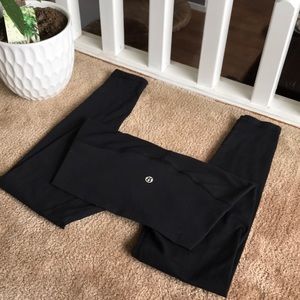 Size 4 Lululemon Crops